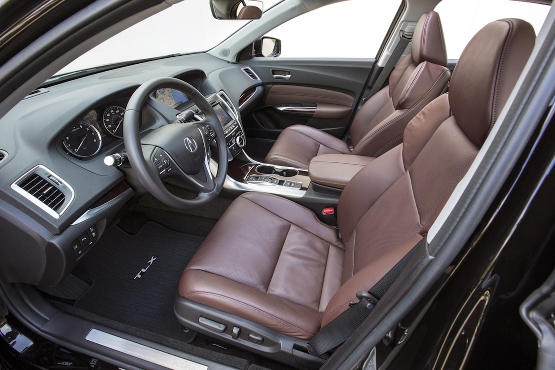2015 Acura TLX Interior V6 | TheDetroitBureau.com