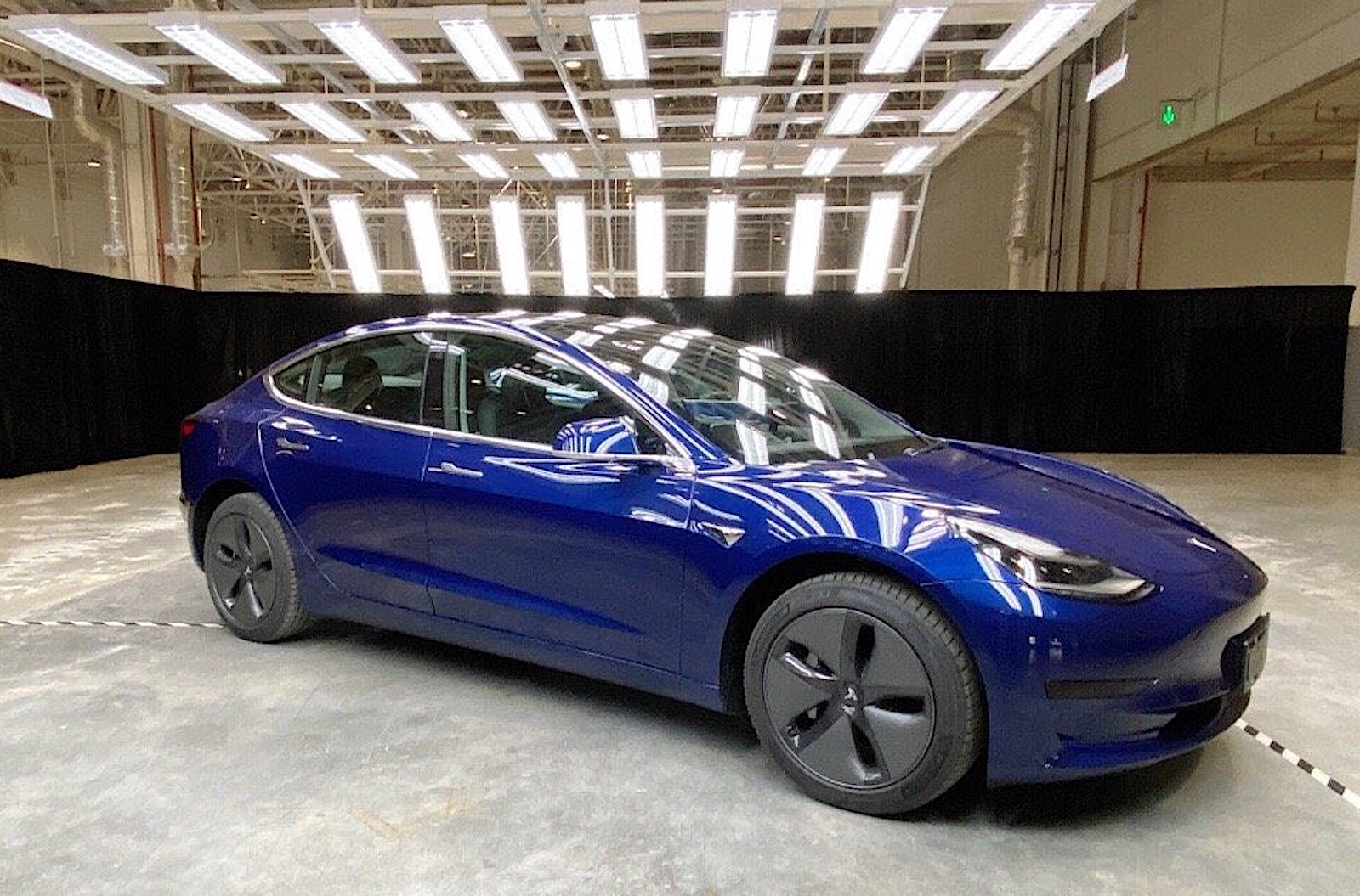Tesla to Start Delivering China-Built Model 3 in China ...