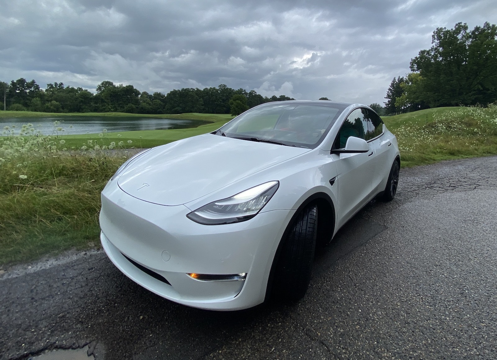 First Drive 2020 Tesla Model Y Performance The Detroit Bureau