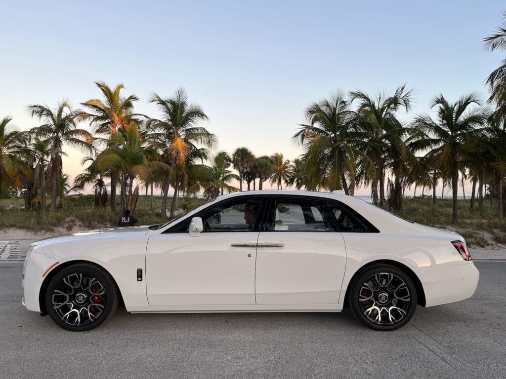 Chi tiết Rolls Royce Ghost 2023 kèm giá bán 092023