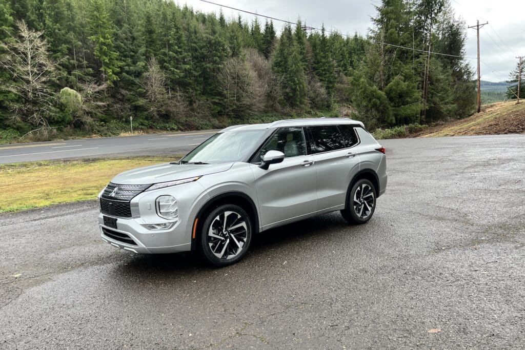 A Week With 2023 Mitsubishi Outlander SEL 2.5 SAWC Happy With Car