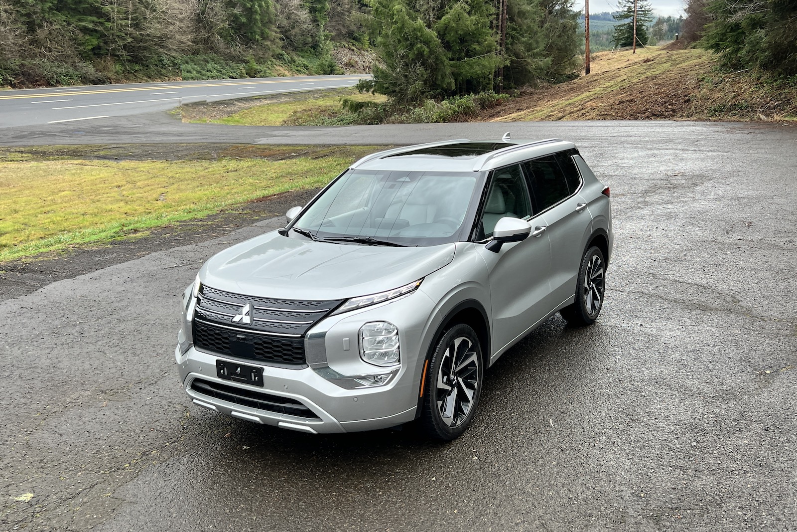 A Week With: 2023 Mitsubishi Outlander SEL 2.5 S-AWC - The Detroit